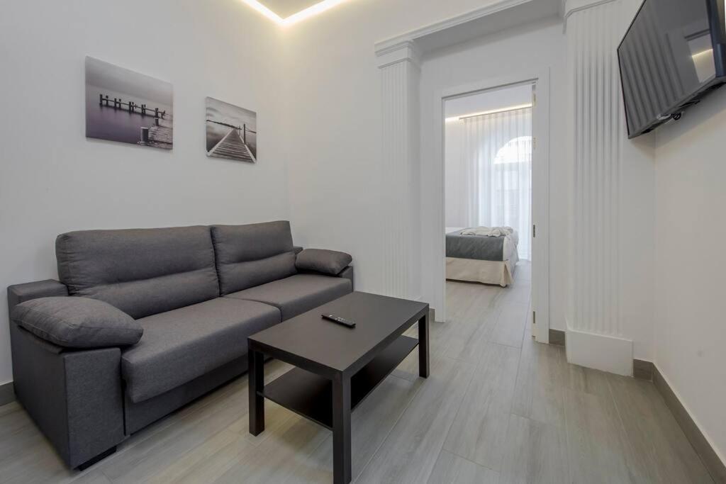 Suara Apartamentos 2 Madri Exterior foto
