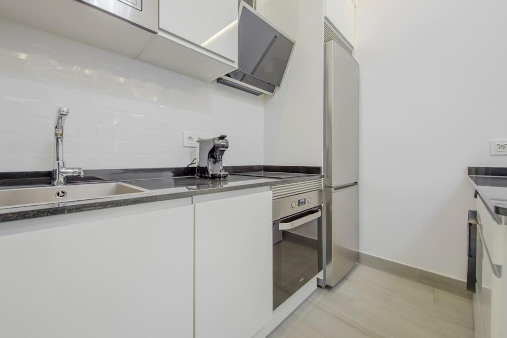 Suara Apartamentos 2 Madri Exterior foto